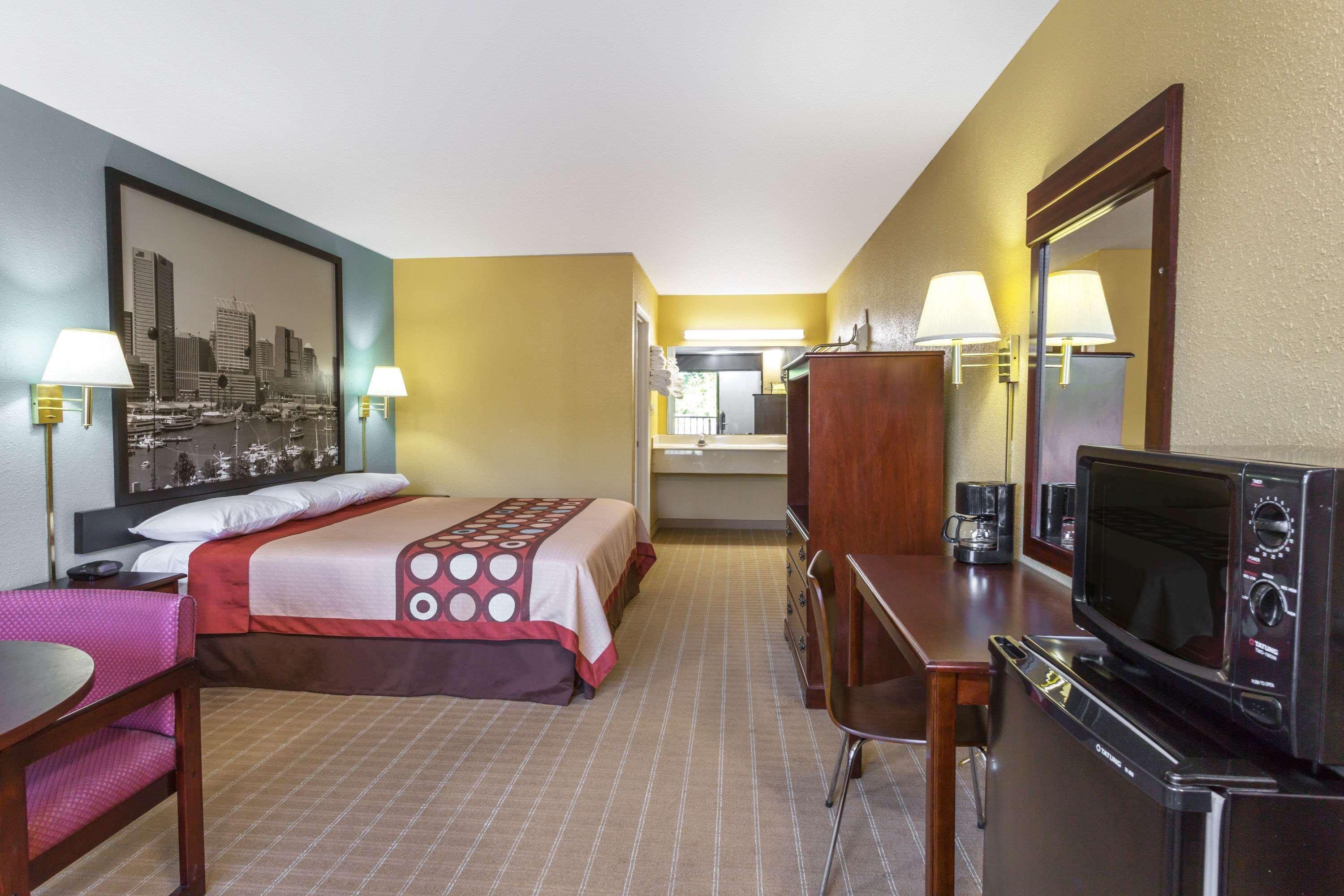 Super 8 By Wyndham Jessup/Baltimore Area Exterior photo